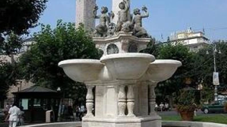 La fontana monumentale di Raffaello Brizzi in piazza del Popolo La fontana monumentale di Raffaello Brizzi in piazza del Popolo
