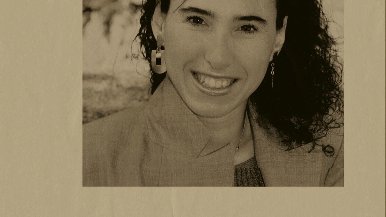 TERNI “Dove sei…” è il romanzo autobiografico in cui Roberto De Carlo ripercorre il cammino della sua vita:... TERNI “Dove sei…” è il romanzo autobiografico in cui Roberto De Carlo ripercorre il cammino della sua vita:...