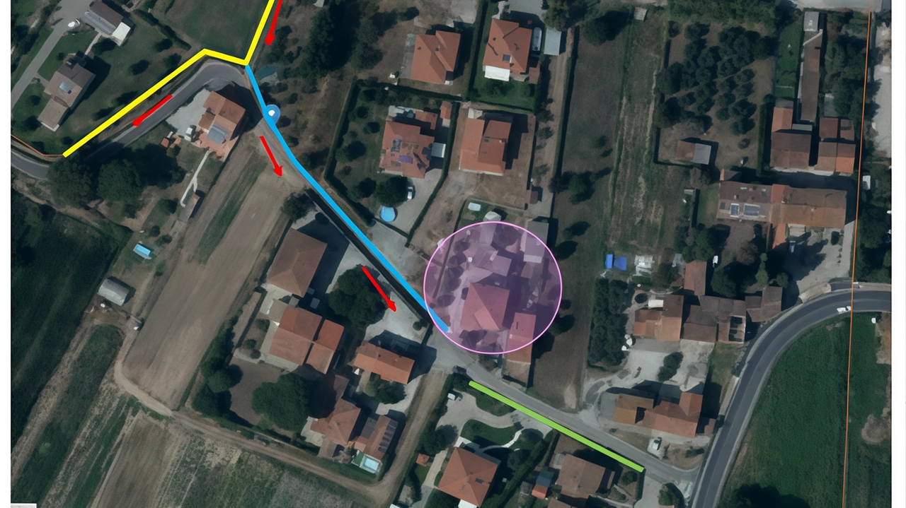 Una mappa aerea della zona dove insisite la canaletta che presenta problemi