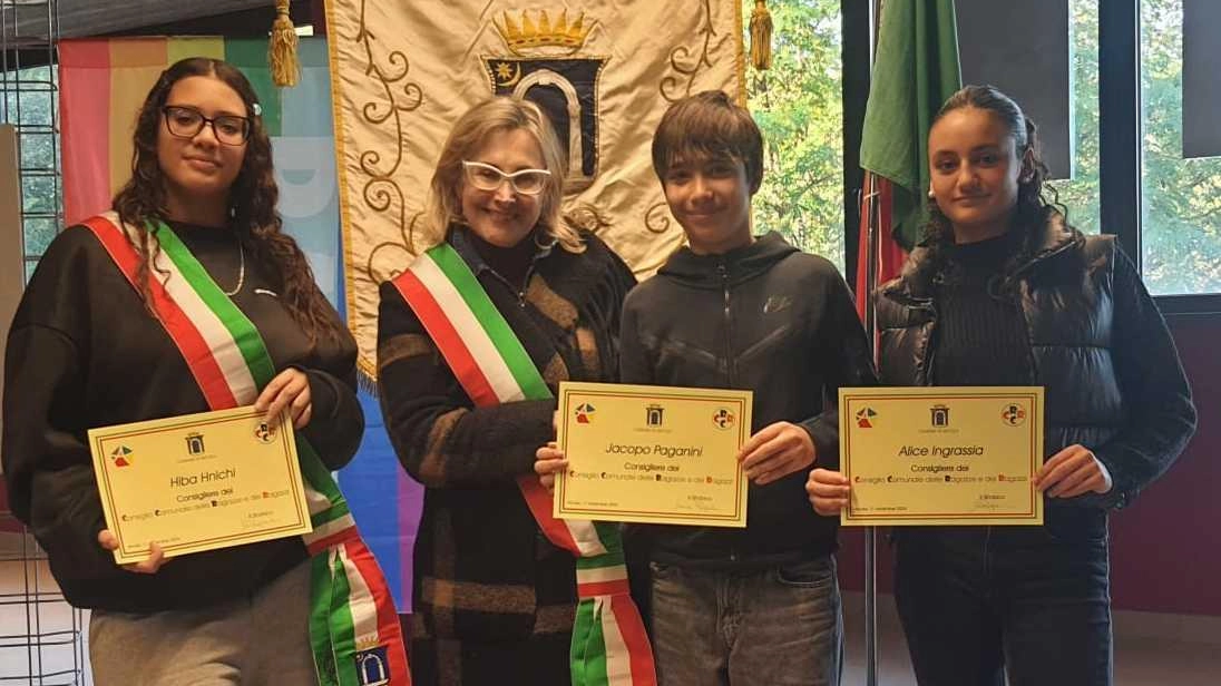 Tra le proposte del baby consiglio comunale anche spazi per gli amici a quattro zampe e piste ciclabili Tra le proposte del baby consiglio comunale anche spazi per gli amici a quattro zampe e piste ciclabili