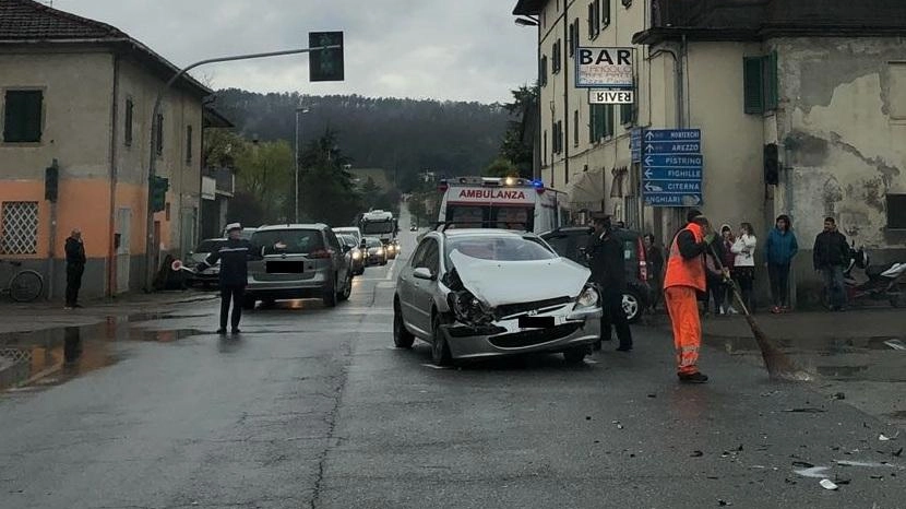Il tratto di strada che attraversa la frazione di San Leo al centro di una richiesta di maggiore sicurezza che si è tradotta in una raccolta firme che ha già raggiunto oltre 600 adesione Il tratto di strada che attraversa la frazione di San Leo al centro di una richiesta di maggiore sicurezza che si è tradotta in una raccolta firme che ha già raggiunto oltre 600 adesione