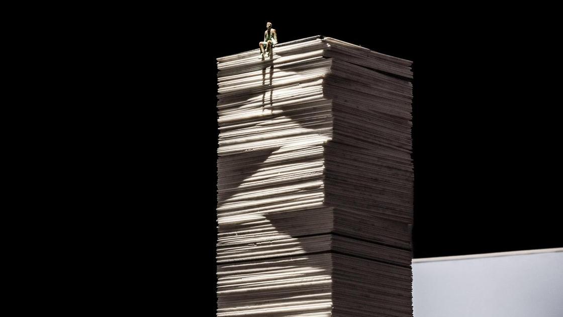 https://www.lanazione.it/image-service/view/acePublic/alias/contentid/NGYxODQ1OWYtNGNjNy00/0/videoarte-e-scultura-alle-sinopie-la-torre-con-linguaggi-diversi.jpeg?f=16:9&w=1200&h=630