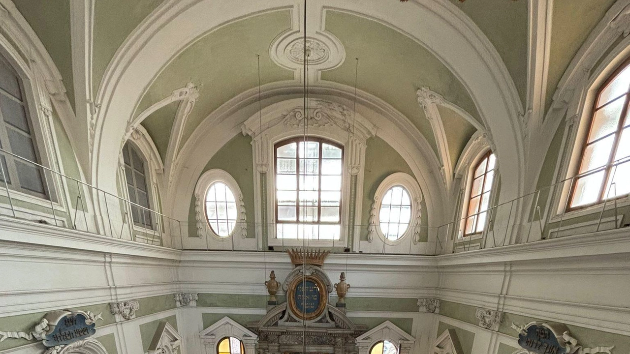 Mostre, incontri, visite e la targa per i donatori che hanno sostenuto il restauro Mostre, incontri, visite e la targa per i donatori che hanno sostenuto il restauro