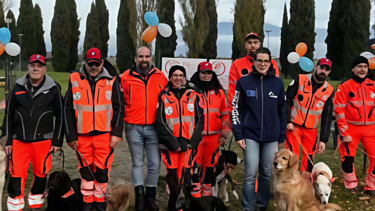 I volontari della Pubblica assistenza al campo d’addestramento restaurato I volontari della Pubblica assistenza al campo d’addestramento restaurato