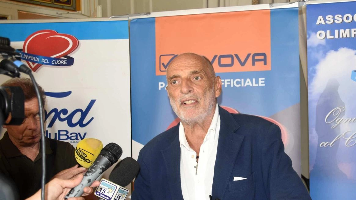 Paolo Brosio, il patron delle Olimpiadi del Cuore al Forte Paolo Brosio, il patron delle Olimpiadi del Cuore al Forte