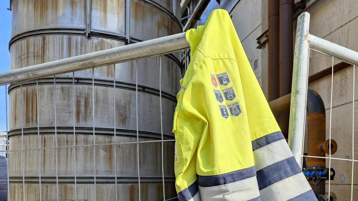 Inail pubblica dati infortuni sul lavoro, malattie professionali e incidenti mortali in Toscana. Incremento preoccupante nel 2024 rispetto al 2023, soprattutto per malattie e decessi. Inail pubblica dati infortuni sul lavoro, malattie professionali e incidenti mortali in Toscana. Incremento preoccupante nel 2024 rispetto al 2023, soprattutto per malattie e decessi.