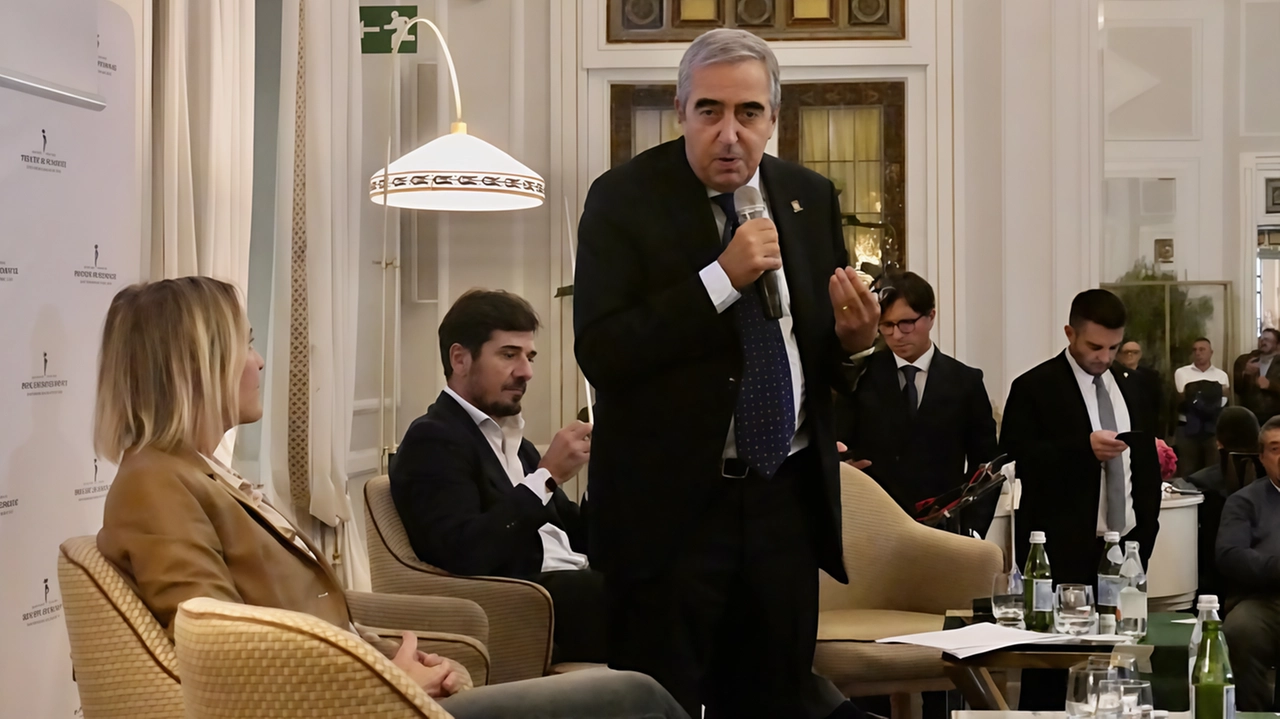 Il senatore Maurizio Gasparri intervenuto al Principe di Piemonte agli Stati Genarali di Forza Italia indetti in vista delle elezioni regionali 2025 Il senatore Maurizio Gasparri intervenuto al Principe di Piemonte agli Stati Genarali di Forza Italia indetti in vista delle elezioni regionali 2025