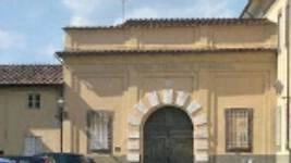 La scuola di primo grado Carducci del centro storico in questi giorni di scelta e di iscrizioni aperte è visitabile... La scuola di primo grado Carducci del centro storico in questi giorni di scelta e di iscrizioni aperte è visitabile...
