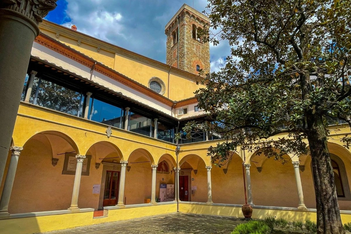 Chiostro della Badia Fiesolana