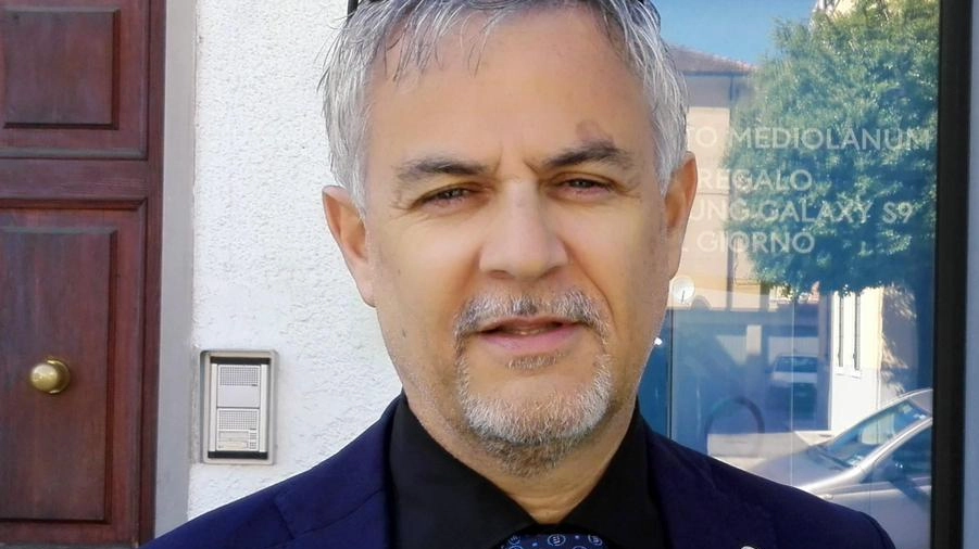 Il presidente Piergiorgio Aprili Il presidente Piergiorgio Aprili