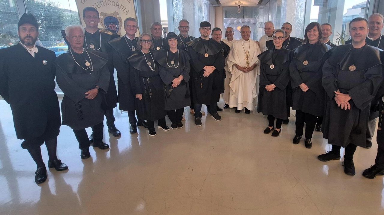 La Misericordia in festa. Plauso ai 1500 volontari e le nuove onorificenze