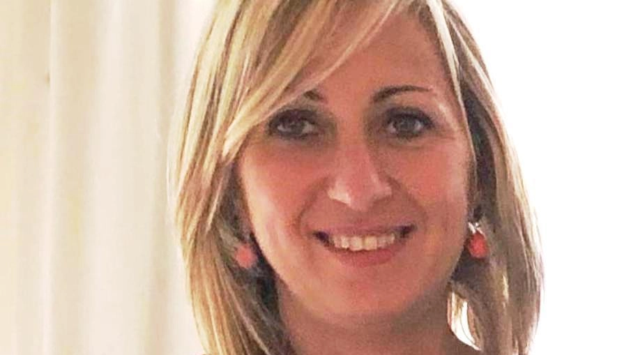 Luisa Mancinelli Degli Esposti è la nuova presidente della pro loco di Bastia Umbra, subentrando a Raniero Stangoni. Il nuovo consiglio, con presenze femminili e giovanili, si impegna per iniziative culturali e sociali fino al 2026. Luisa Mancinelli Degli Esposti è la nuova presidente della pro loco di Bastia Umbra, subentrando a Raniero Stangoni. Il nuovo consiglio, con presenze femminili e giovanili, si impegna per iniziative culturali e sociali fino al 2026.