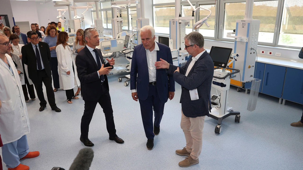 Il presidente della Regione Toscana Eugenio Giani all'inaugurazione (Foto Di Pietro)