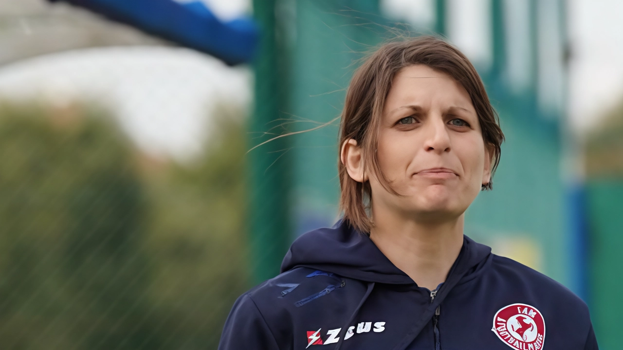 llaria Leoni, allenatrice Acf Arezzo llaria Leoni, allenatrice Acf Arezzo