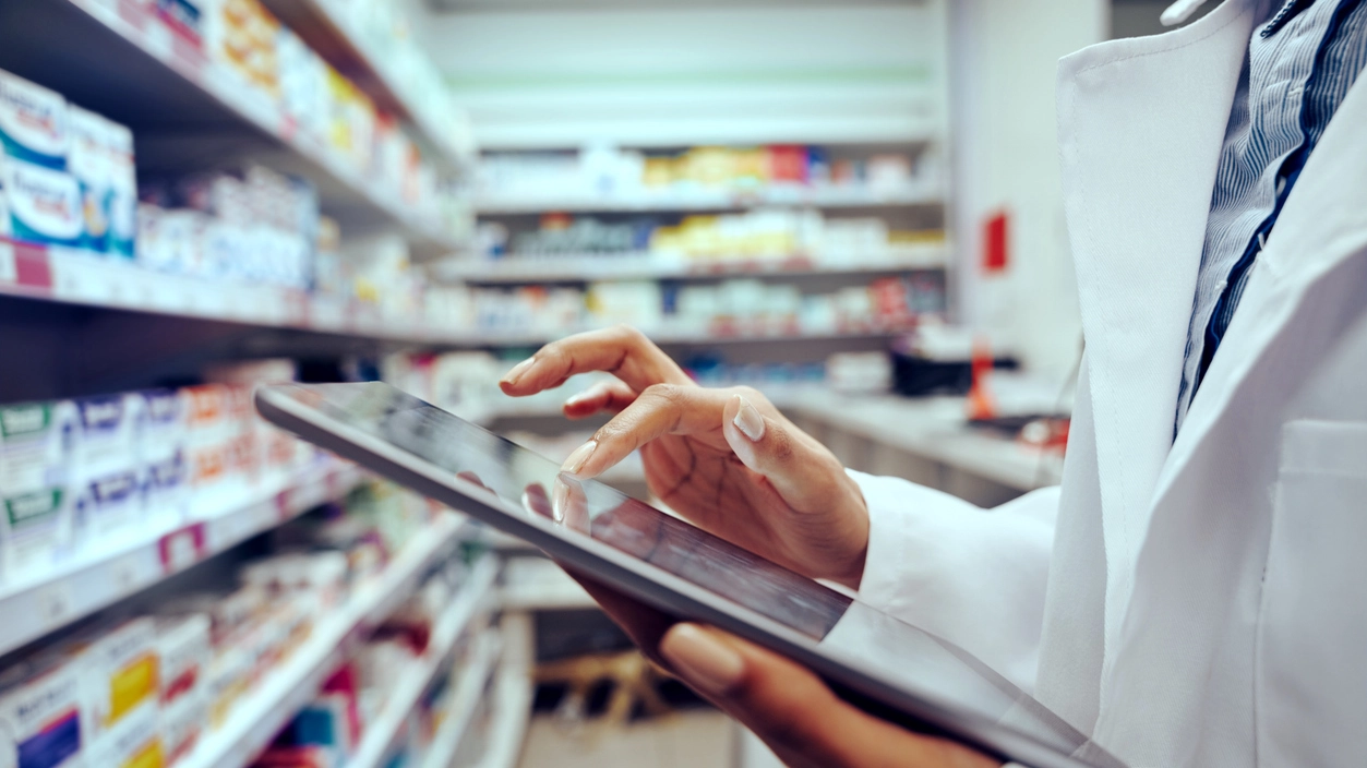 Farmacie di turno a Lucca aperte oggi, 11 aprile 2025