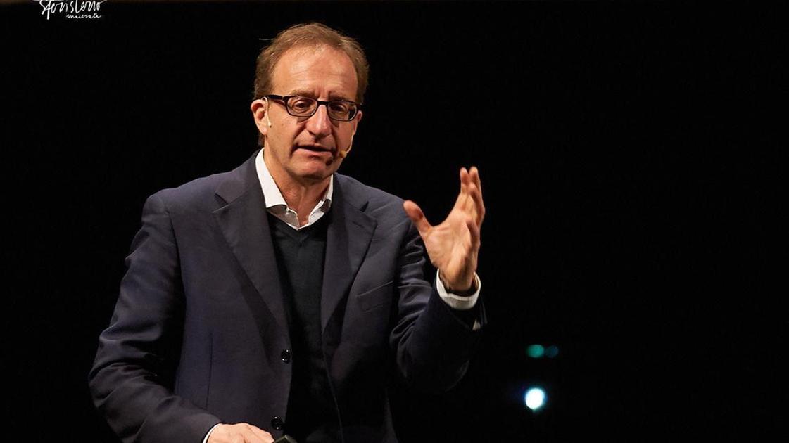 “Strategia… all’Opera” sul palco del Pavone. Parole e musica tra Dante Puccini e impresa