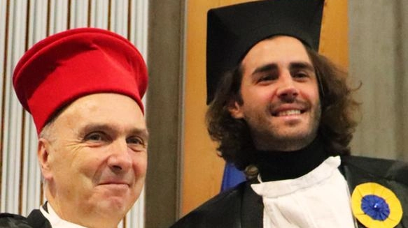 Una carriera costellata di momenti che sono diventati scatti iconici ben oltre il risultato sportivo. Dal Festival di Sanremo a Mattarella: che album per Gimbo