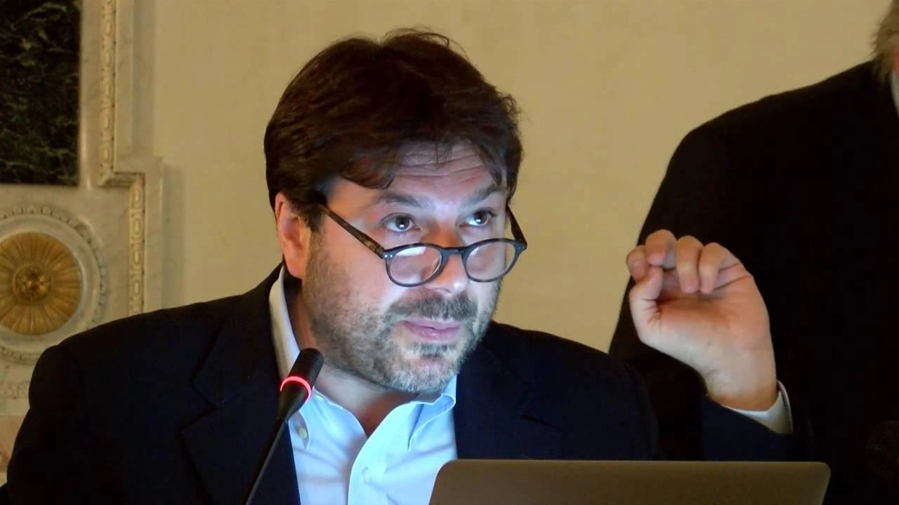 Il rettore Tomaso Montanari aveva annunciato il corso nella sua relazione introduttiva all’inaugurazione dell’anno accademico Il rettore Tomaso Montanari aveva annunciato il corso nella sua relazione introduttiva all’inaugurazione dell’anno accademico