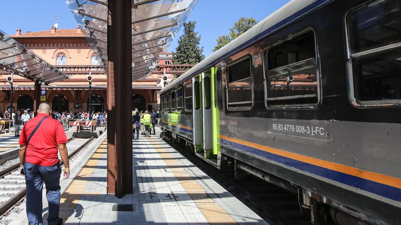 Alla stazione di Perugia Sant’Anna saranno completate le fasi preparatorie all’installazione di apparecchiature tecnologiche Alla stazione di Perugia Sant’Anna saranno completate le fasi preparatorie all’installazione di apparecchiature tecnologiche