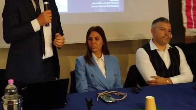 VINCI Fornire ai giovani percorsi di crescita per arrivare alla carica desiderata in azienda. Questo lo scopo dell’evento di formazione promosso... VINCI Fornire ai giovani percorsi di crescita per arrivare alla carica desiderata in azienda. Questo lo scopo dell’evento di formazione promosso...