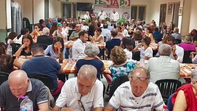 Non solo dibattiti ma anche buon cibo alla Festa dell’Unità di Pontedera Non solo dibattiti ma anche buon cibo alla Festa dell’Unità di Pontedera