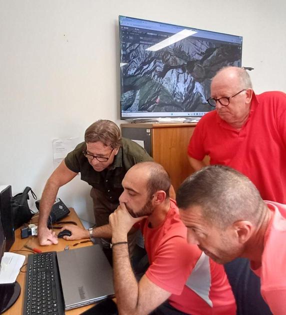 Interrotte le ricerche del disperso. Riprenderanno dopo il maltempo: "Non contiamo di trovarlo in vita"