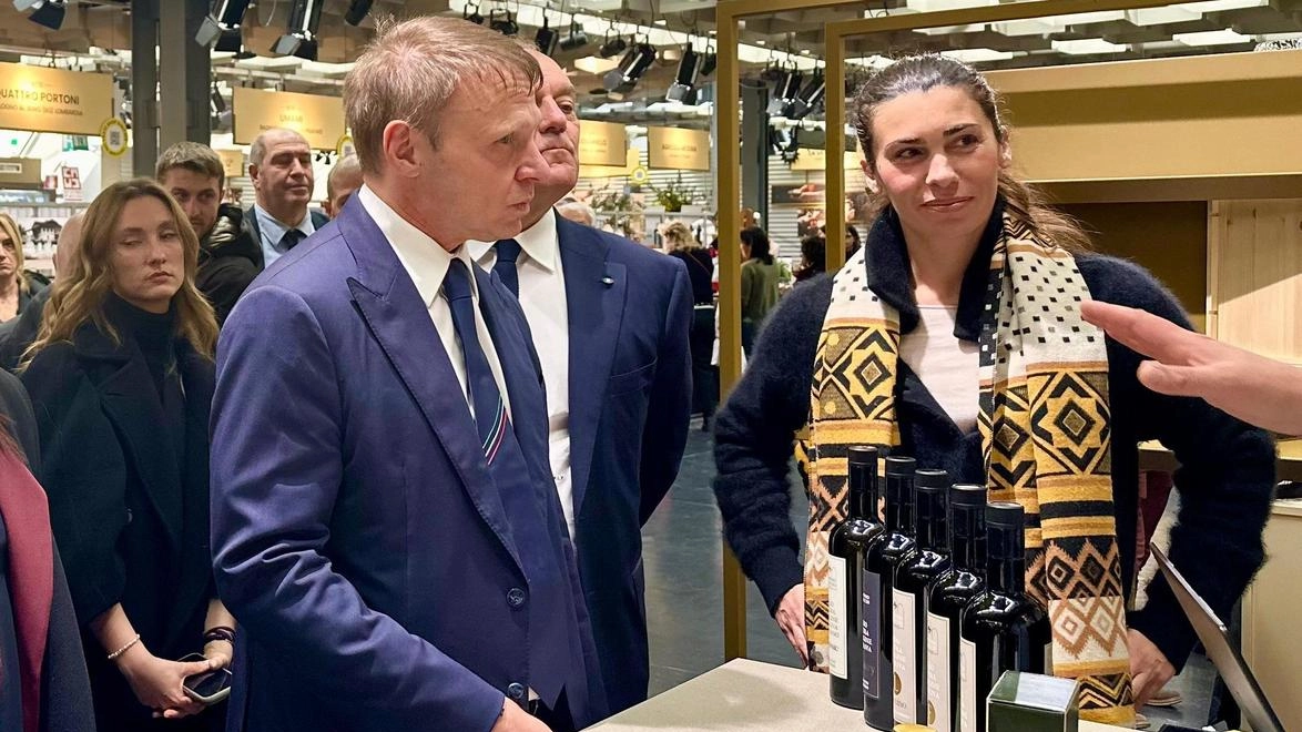 Il ministro dell’agricoltura Francesco Lollobrigida ieri a Taste