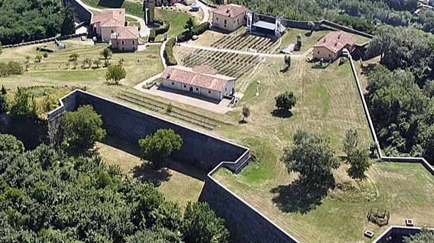 Sono tantissimi gli eventi che accompagneranno l’estate garfagnina In foto la fortezza di Mont’Alfonso, che ospita concerti e iniziative (Foto Borghesi) Sono tantissimi gli eventi che accompagneranno l’estate garfagnina In foto la fortezza di Mont’Alfonso, che ospita concerti e iniziative (Foto Borghesi)