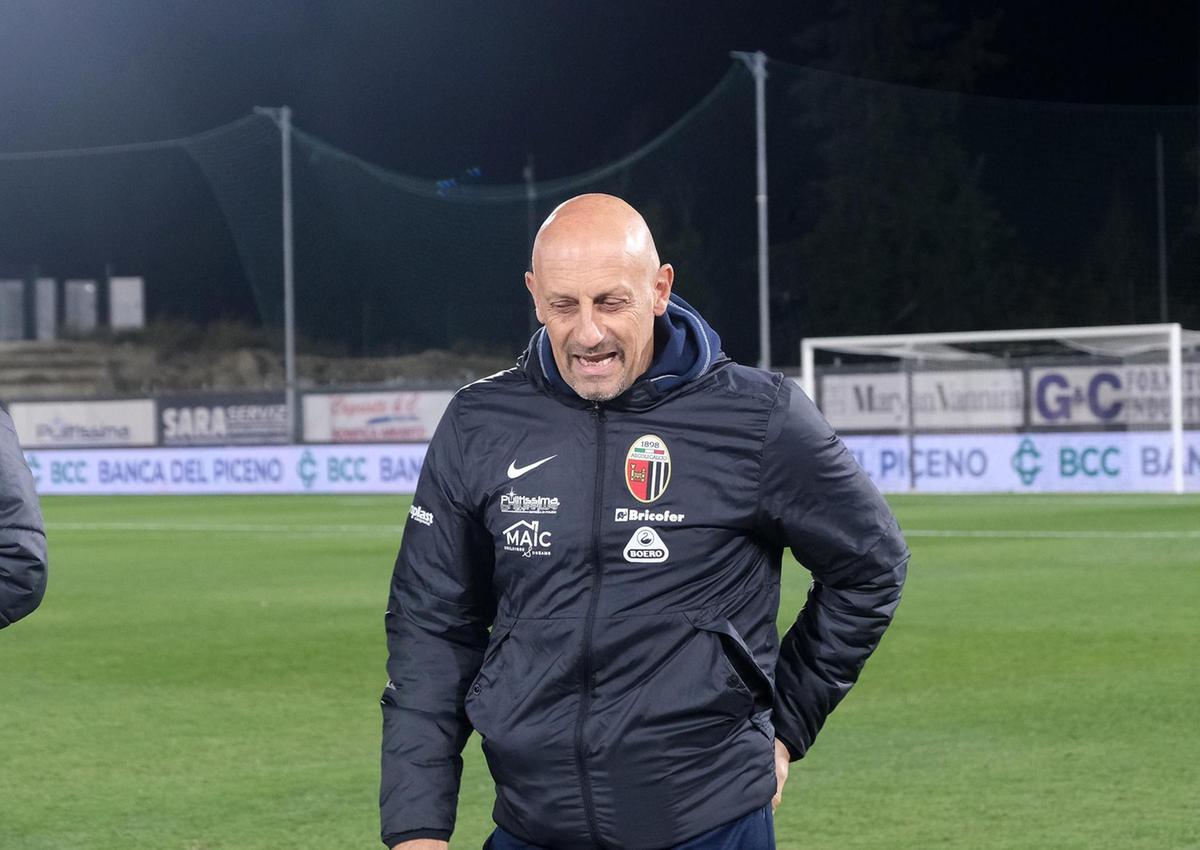 Il Gubbio sconfitto a Latina. La Coppa Italia finisce qui Il Gubbio sconfitto a Latina. La Coppa Italia finisce qui