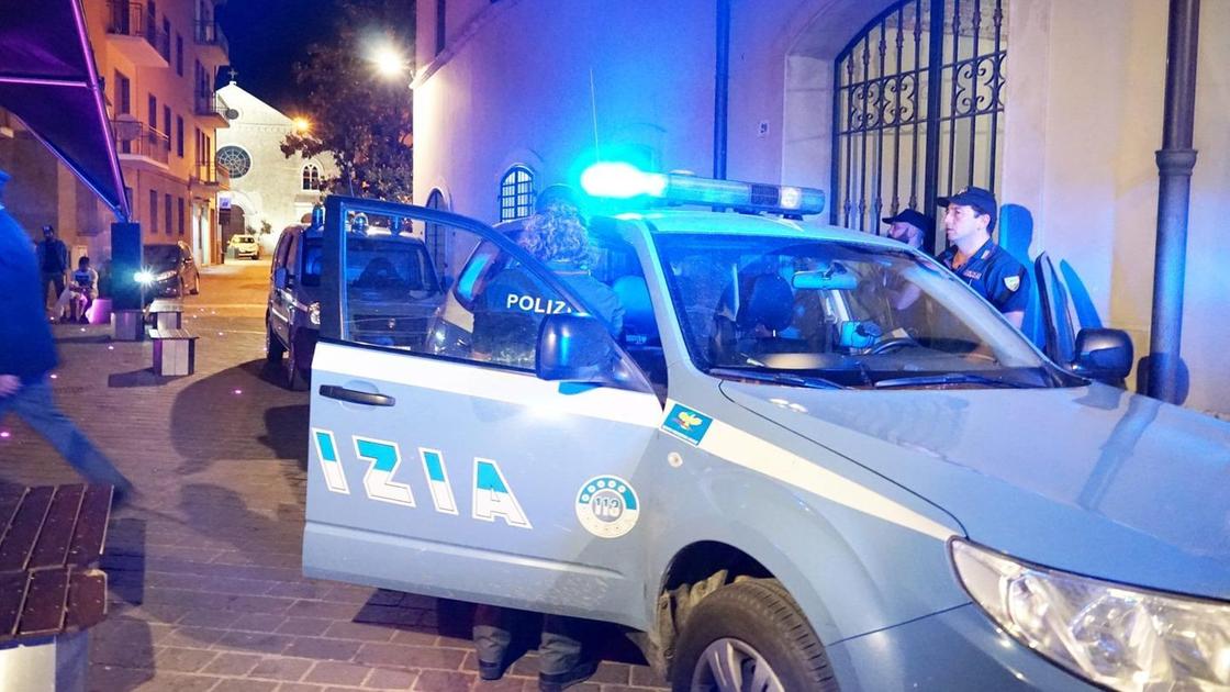 Violenze alla Notte bianca. Scatta il Daspo urbano per quattro persone Violenze alla Notte bianca. Scatta il Daspo urbano per quattro persone