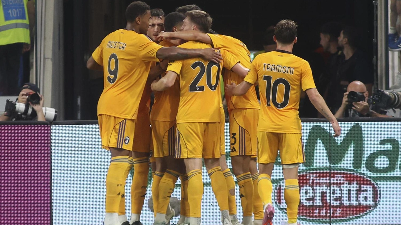 L’esultanza dopo il gol del momentaneo vantaggio a Bergamo L’esultanza dopo il gol del momentaneo vantaggio a Bergamo