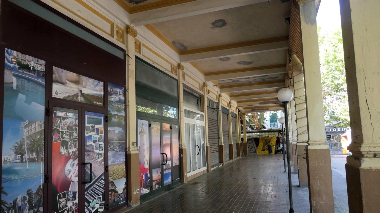 Sarà il futuro di Piazza Cavour, la sua riqualificazione, come quella del parcheggio denominato “ex gasometro“, e la nuova localizzazione... Sarà il futuro di Piazza Cavour, la sua riqualificazione, come quella del parcheggio denominato “ex gasometro“, e la nuova localizzazione...