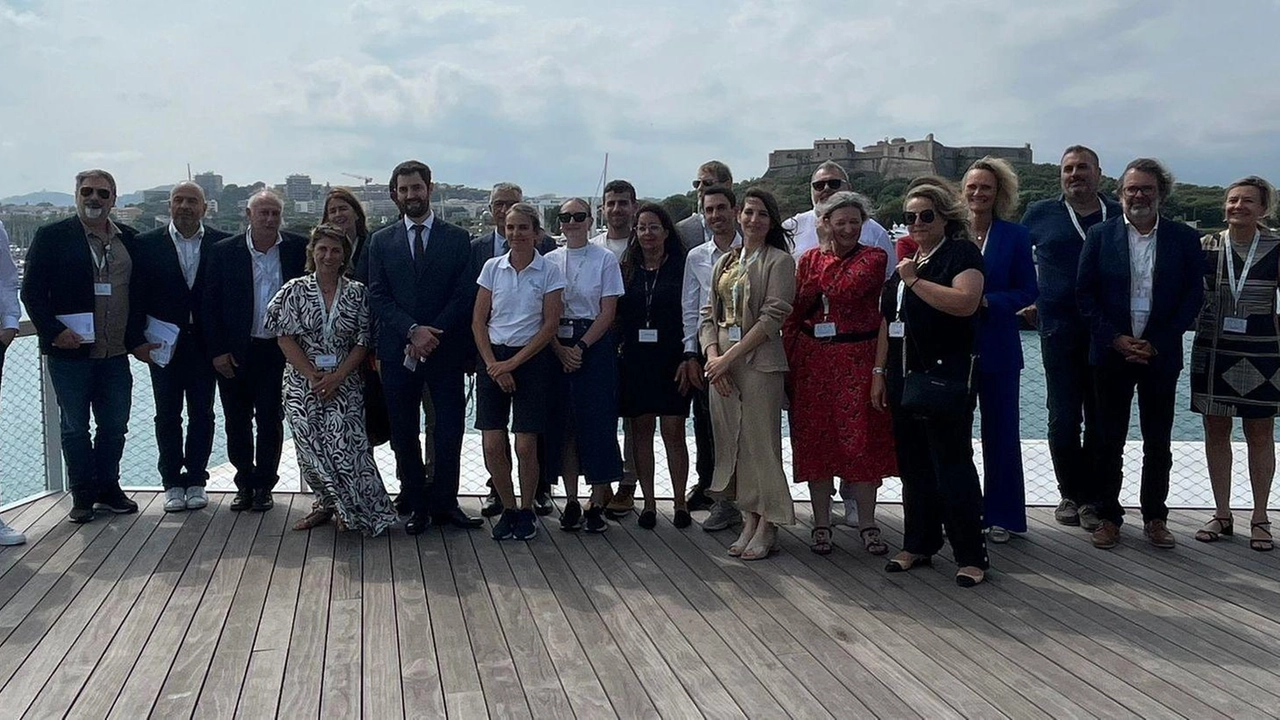 I partner italiani e francesi ad Antibes per il progetto europeo anti erosione ’Tratt’eau’ I partner italiani e francesi ad Antibes per il progetto europeo anti erosione ’Tratt’eau’