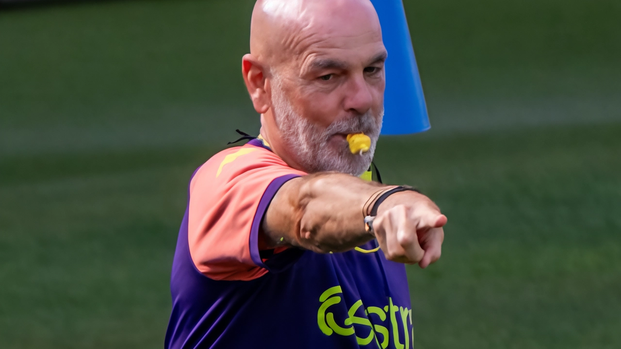 Fischio d’inizio della stagione, stasera in Conference: Pioli punterà tutto sul 3-4-1-2 Fischio d’inizio della stagione, stasera in Conference: Pioli punterà tutto sul 3-4-1-2