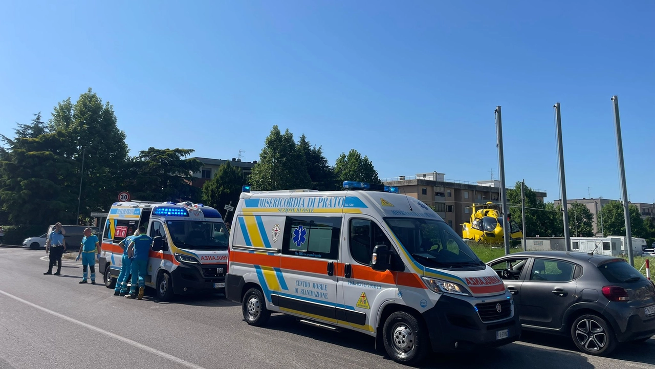Paura a Montemurlo, uomo cade giù dal balcone. Grave incidente domestico