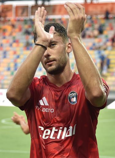 Caracciolo, capitano di spessore. Calabresi e Canestrelli a chiudere. Tre leader per la retroguardia Caracciolo, capitano di spessore. Calabresi e Canestrelli a chiudere. Tre leader per la retroguardia