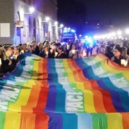 A Firenze fiaccolata contro la guerra il 1 luglio
