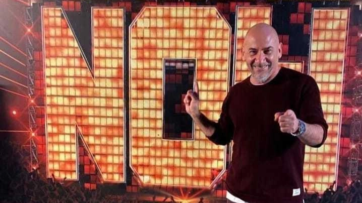 Luca Pitteri, a lungo insegnante di canto nella scuola di «Amici» di Maria De Filippi ha collaborato con «All together now» e stasera presiederà la giuria Luca Pitteri, a lungo insegnante di canto nella scuola di «Amici» di Maria De Filippi ha collaborato con «All together now» e stasera presiederà la giuria