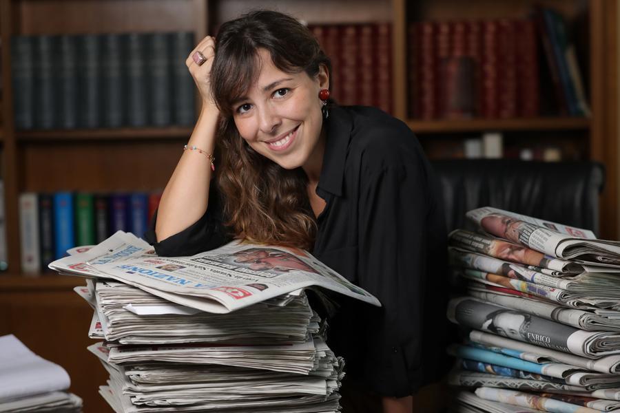 ‘la verità è un fuoco in libreria a sesto la presentazione del libro di agnese pini