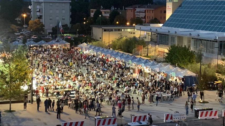 L’appuntamento è per domenica in piazza Moro. Ecco i piatti proposti compresi quelli senza glutine L’appuntamento è per domenica in piazza Moro. Ecco i piatti proposti compresi quelli senza glutine