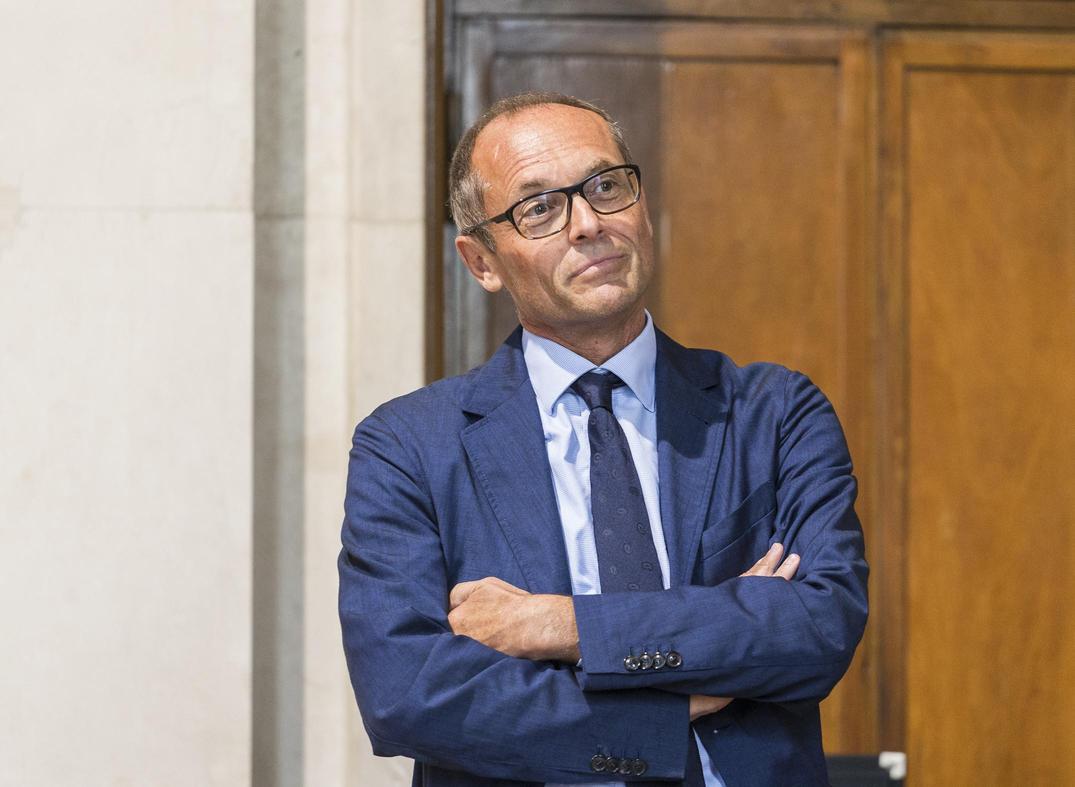 https://www.lanazione.it/image-service/view/acePublic/alias/contentid/NTMyNDQ4NGItN2U4Ni00/0/smantellata-la-rete-della-cocaina-arrestato-latitante-da-oltre-7-anni.jpeg?f=1.91:1&w=1200