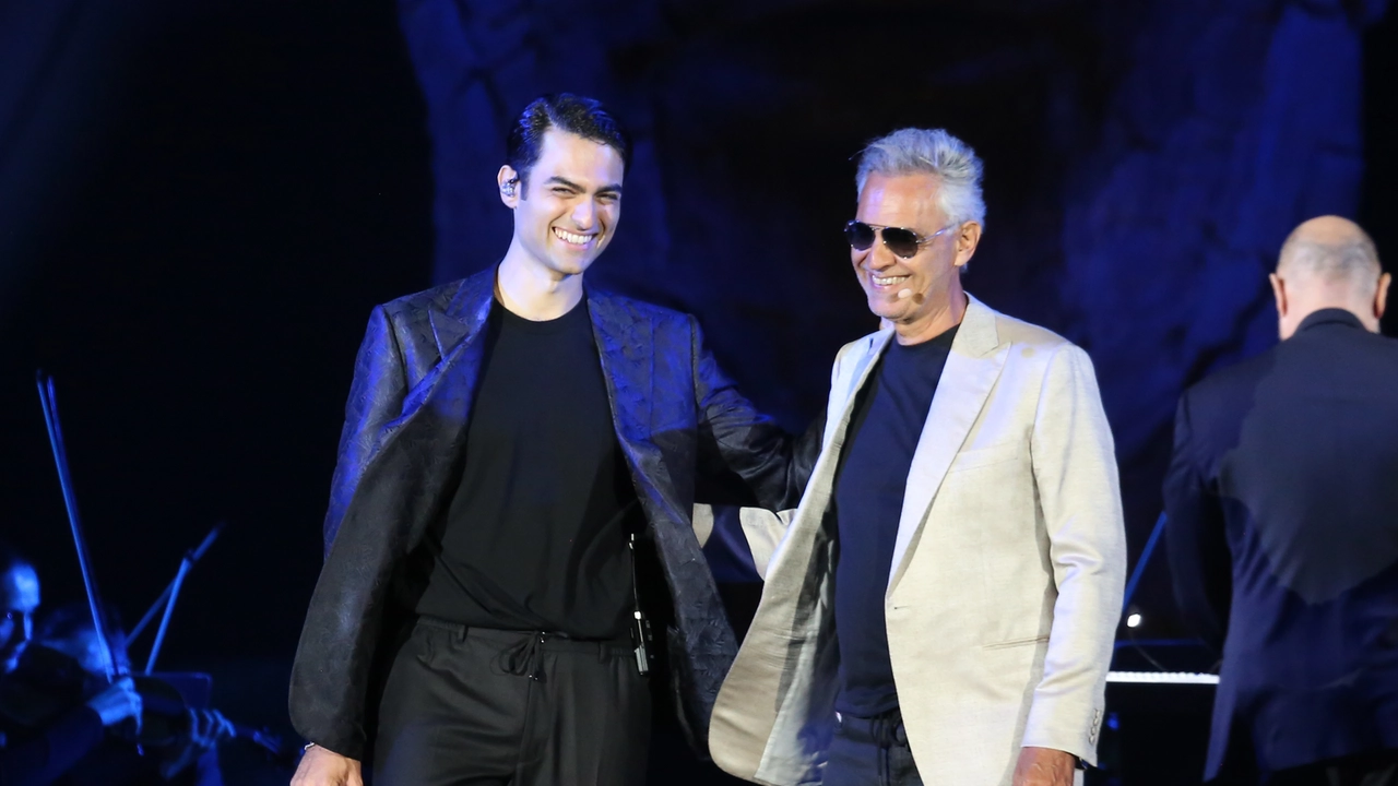 Teatro del Silenzio, Matteo Bocelli con il padre Andrea (Foto Bongianni/Germogli)