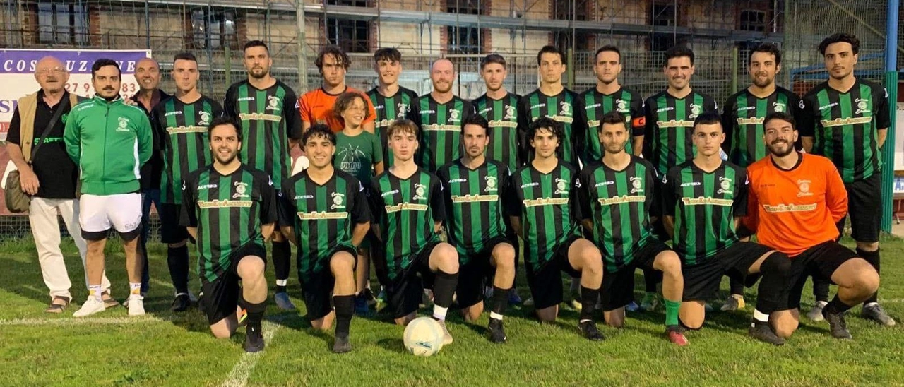 Torneo delle Contrade, via col botto. Lo Strettoia manda ko la Marina