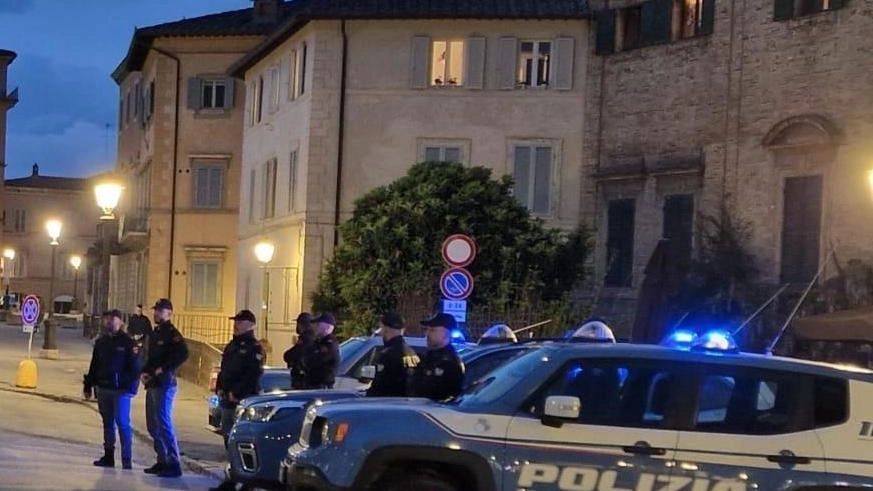 Fratelli d’Italia in piazza: "No alla cultura maranza"