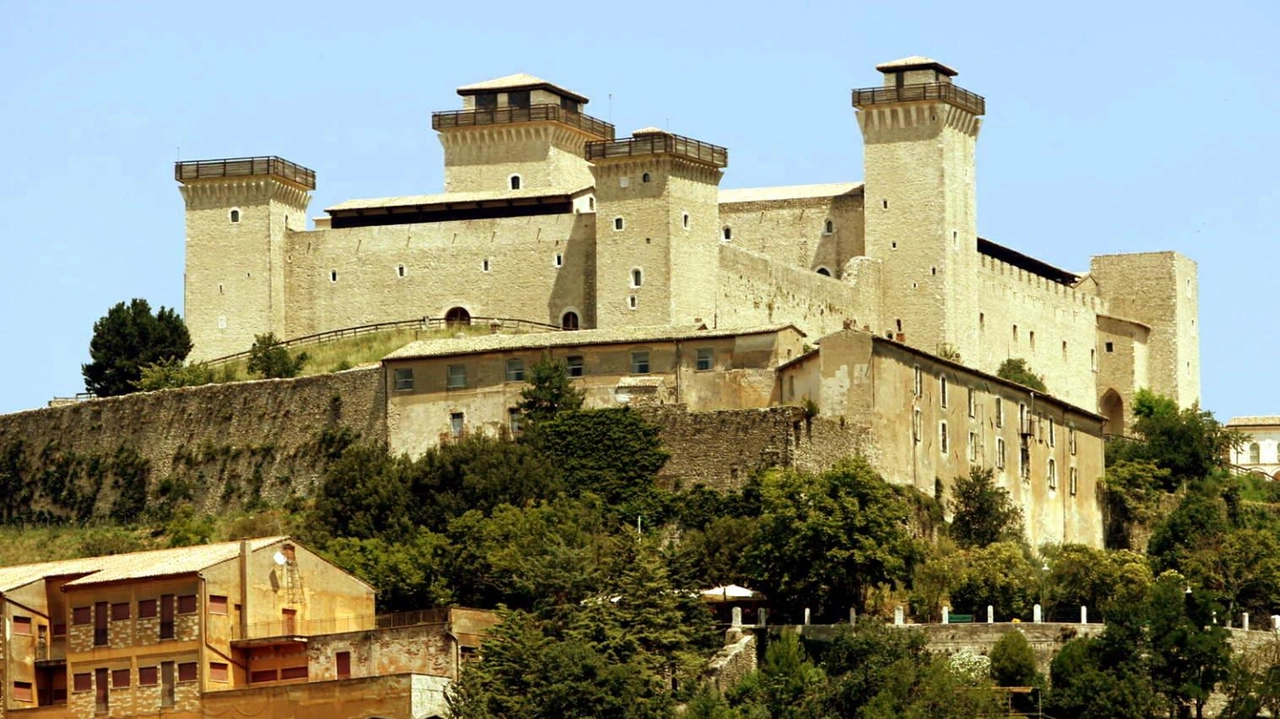 A Spoleto, sabato 12 ottobre, si terrà la "Giornata del Contemporaneo 2024" con una visita guidata alla mostra di Mario Merz alla Rocca Albornoz. L'evento fa parte della rassegna "La Sottile Linea d’Umbria" dei Musei Nazionali di Perugia. Prenotazione obbligatoria. A Spoleto, sabato 12 ottobre, si terrà la "Giornata del Contemporaneo 2024" con una visita guidata alla mostra di Mario Merz alla Rocca Albornoz. L'evento fa parte della rassegna "La Sottile Linea d’Umbria" dei Musei Nazionali di Perugia. Prenotazione obbligatoria.