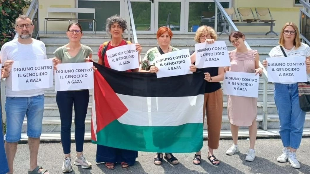 Una delle tante manifestazioni di protesta dei sanitari contro il genocidio in corso a Gaza Una delle tante manifestazioni di protesta dei sanitari contro il genocidio in corso a Gaza