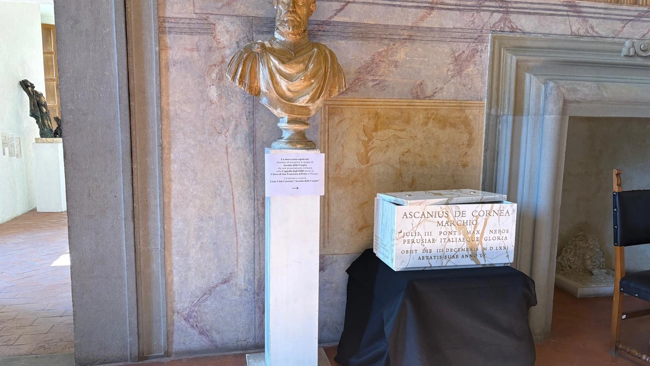 L’urna, con le spoglie del condottiero, sarà poi collocata nella Cappella degli Oddi nella Chiesa di San Francesco al Prato di Perugia L’urna, con le spoglie del condottiero, sarà poi collocata nella Cappella degli Oddi nella Chiesa di San Francesco al Prato di Perugia