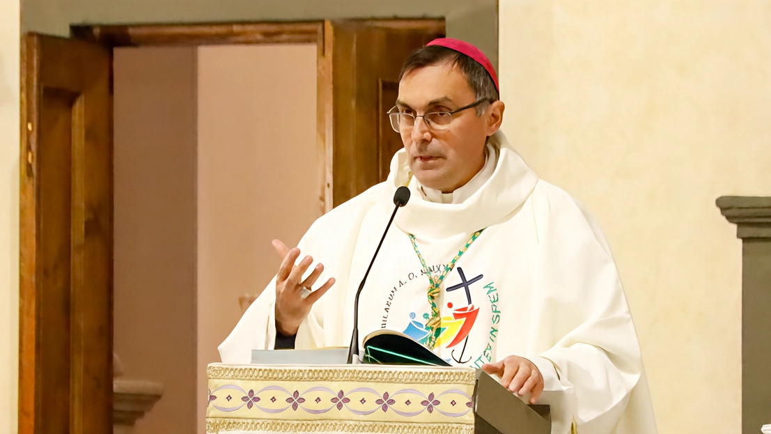 Monsignor Gherardo Gambelli, arcivescovo metropolita di Firenze dal 18 aprile 2024 Monsignor Gherardo Gambelli, arcivescovo metropolita di Firenze dal 18 aprile 2024