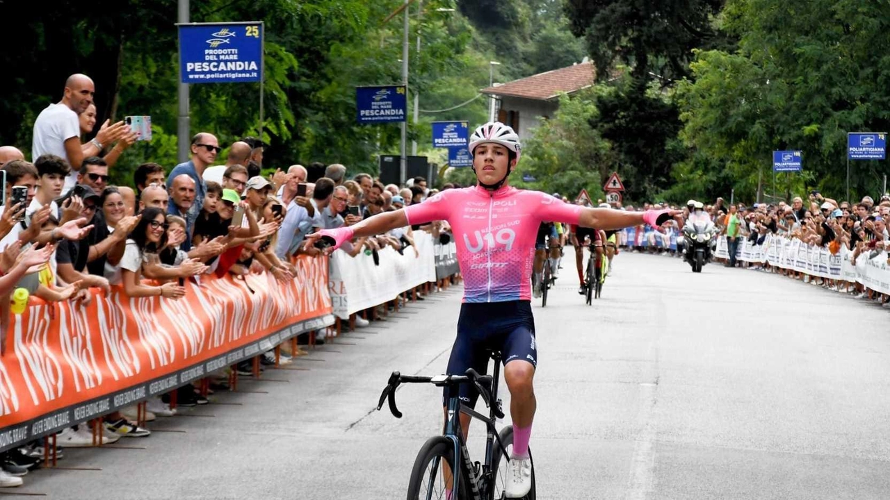 L’arrivo in solitaria del francese Pedersoli nel Buffoni (Foto Fruzzetti) L’arrivo in solitaria del francese Pedersoli nel Buffoni (Foto Fruzzetti)