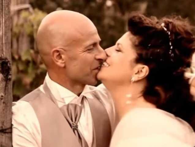 https://www.lanazione.it/image-service/view/acePublic/alias/contentid/NTRhMTFmZDAtYWU4MS00/0/buon-anniversario-amore-mio-gli-auguri-a-un-anno-dalla-tragedia.jpeg?f=1.90:1&w=1200